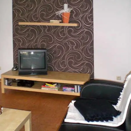 公寓 Paul In Der Rostocker Heide *